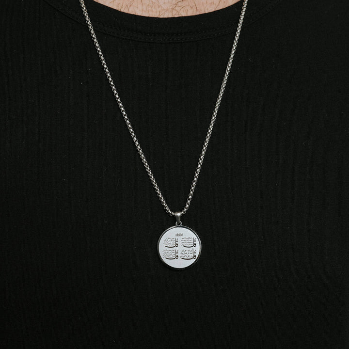 4 Qul Box Chain Necklace