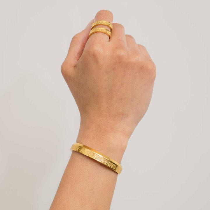 4 Qul Cuff