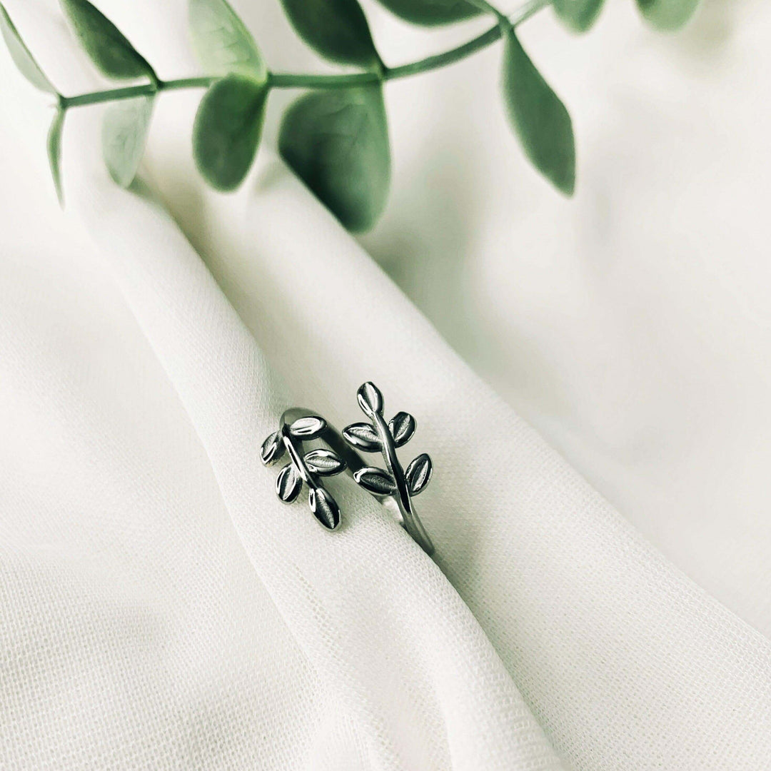 Flourish Ring