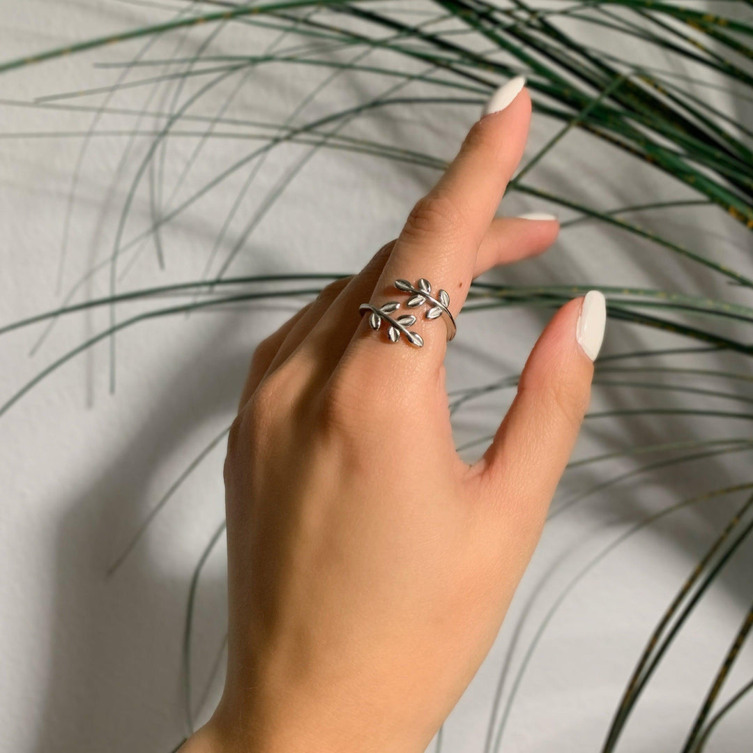Flourish Ring
