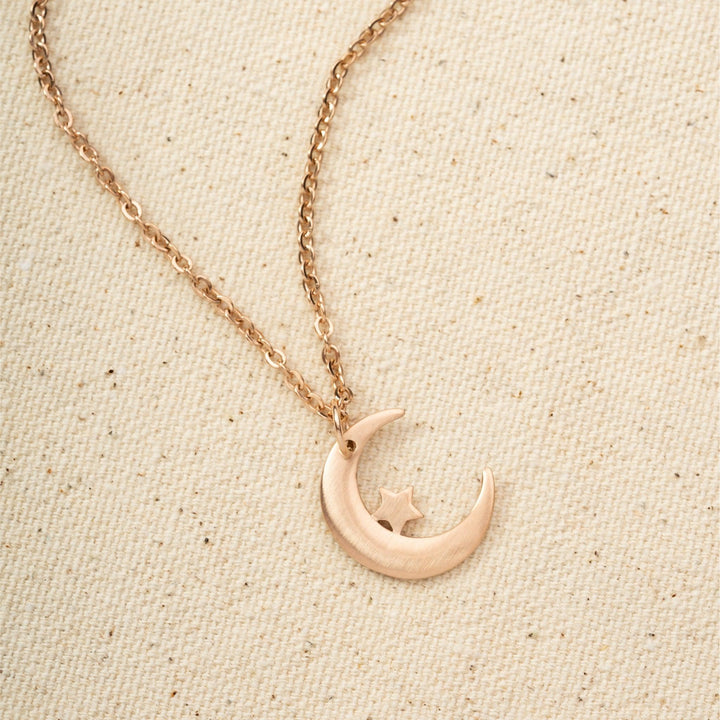 ZUDO-Nilo-Haq-star-and-moon