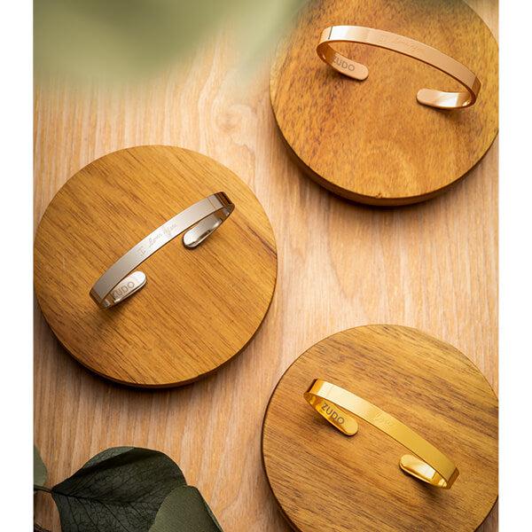 ZUDO-custom-handwriting-cuffs
