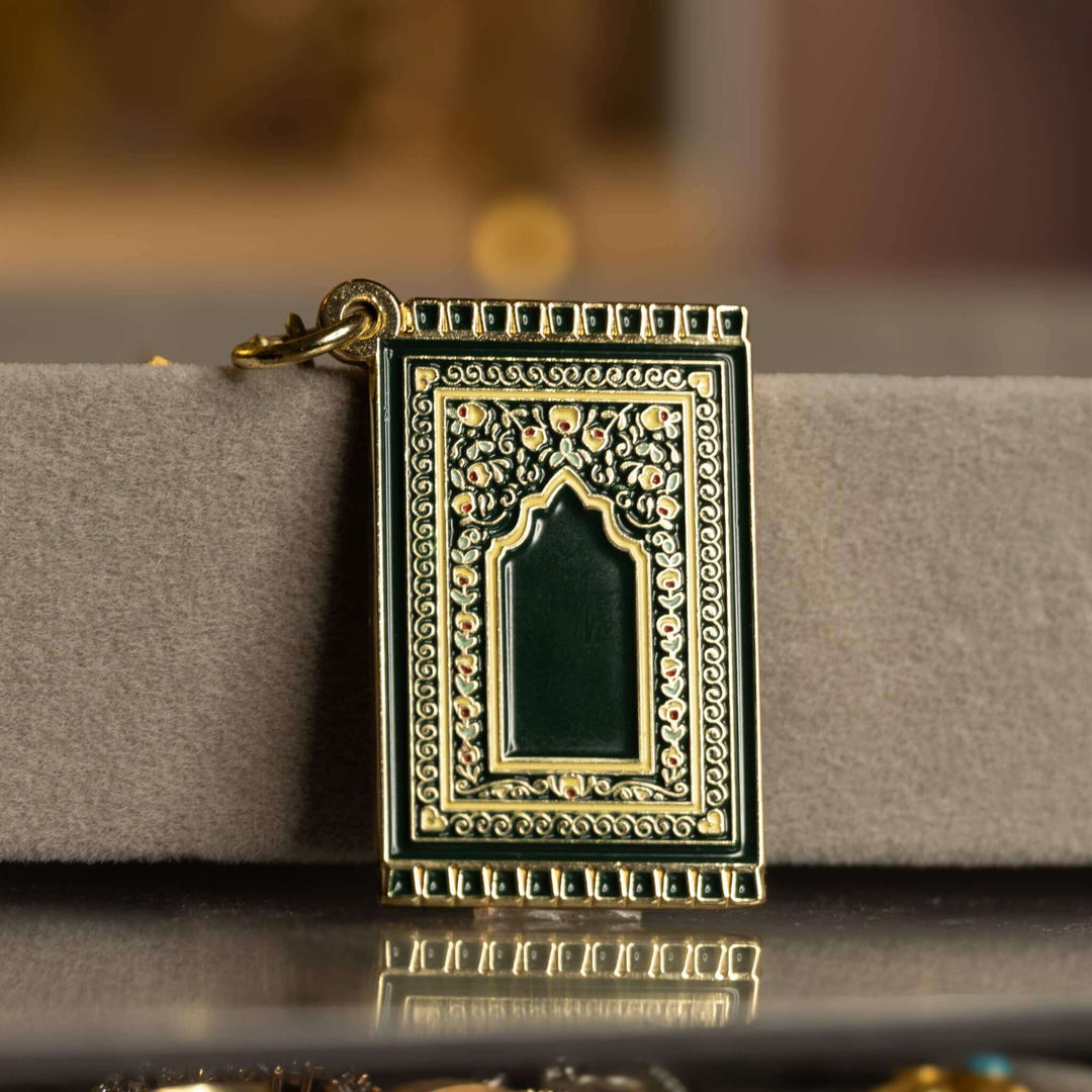 Janamaz (Prayer Mat) Keychain
