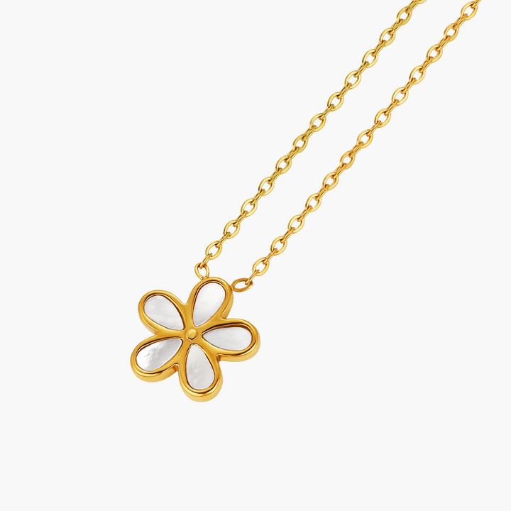 Daisy Necklace