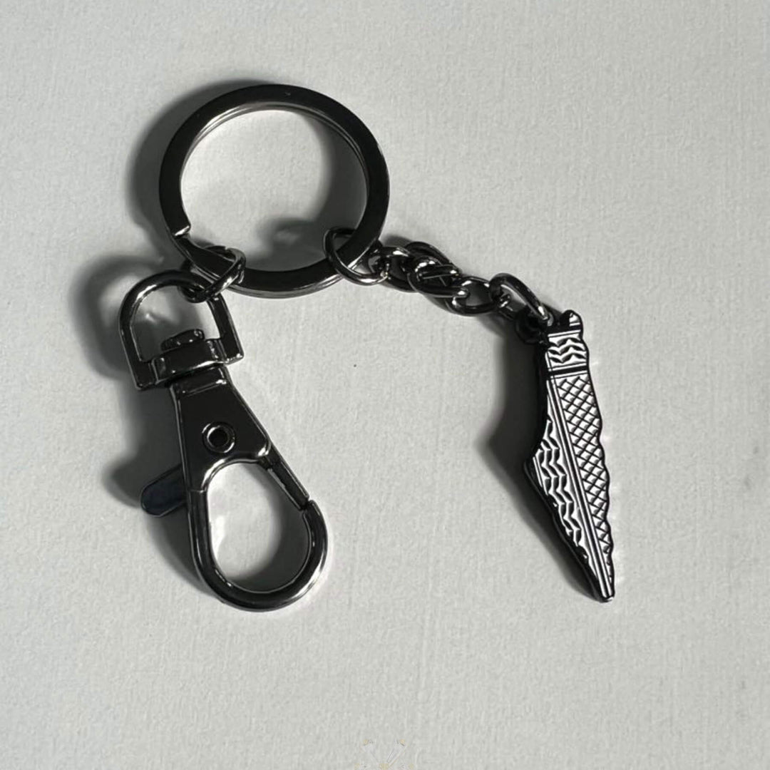 Palestine Keffiyeh Enamel Keychain