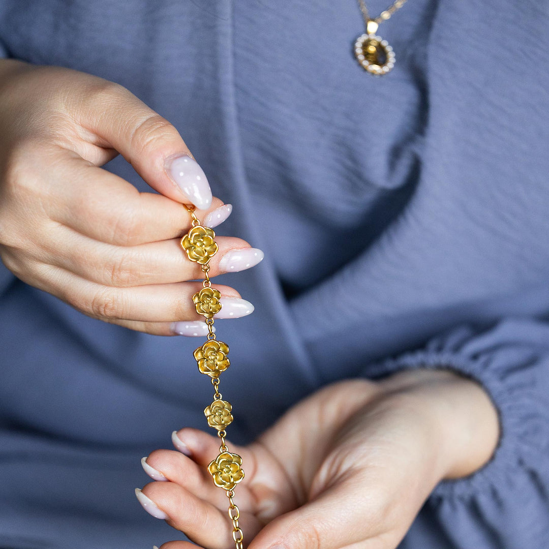 Rose Bracelet
