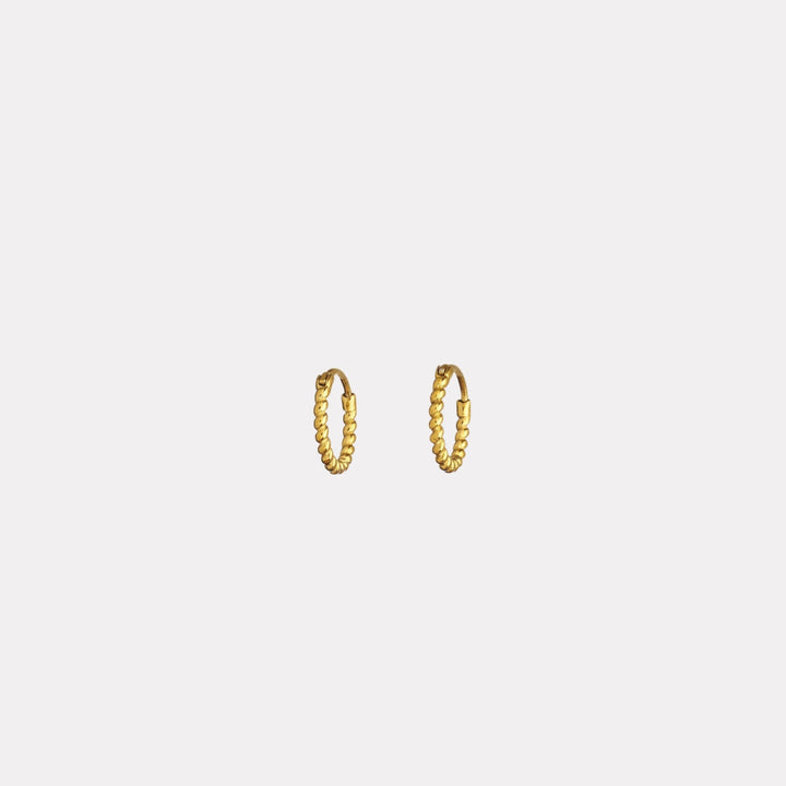 zudo-Twine-Hoops-gold
