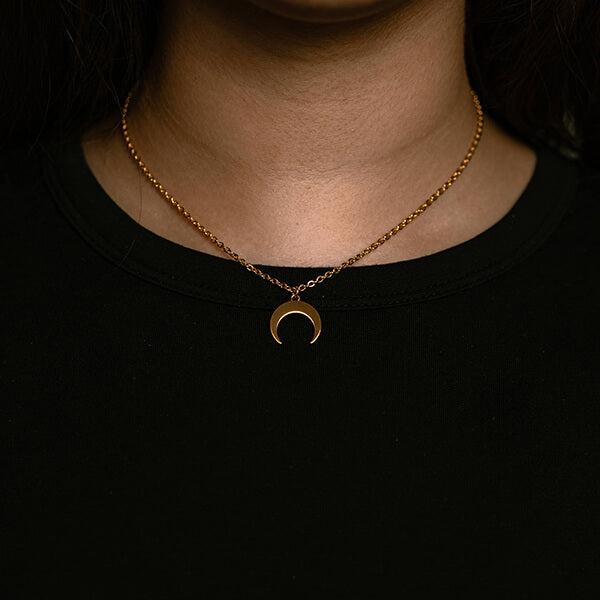 Buy Fall crescent choker necklace