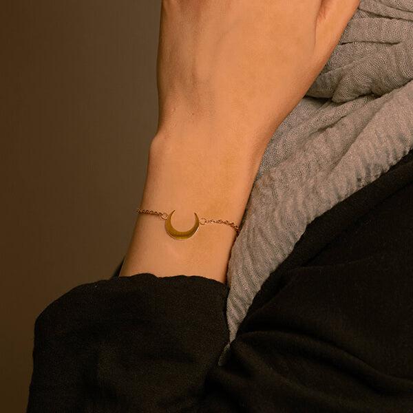 ZUDO-Crescent-Moon-Bracelet