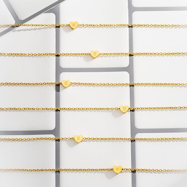 Initial Heart Necklace‎